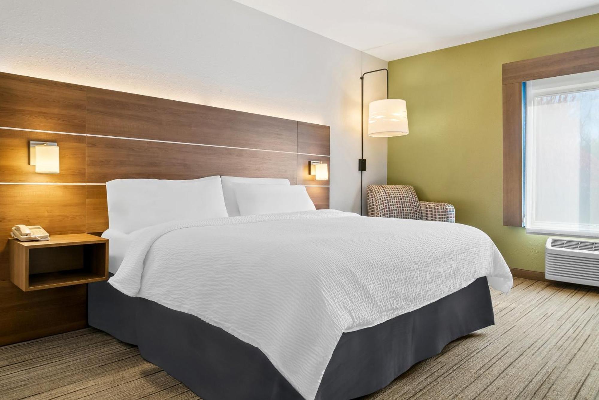 Holiday Inn Express Hotel & Suites Marion By Ihg Dış mekan fotoğraf